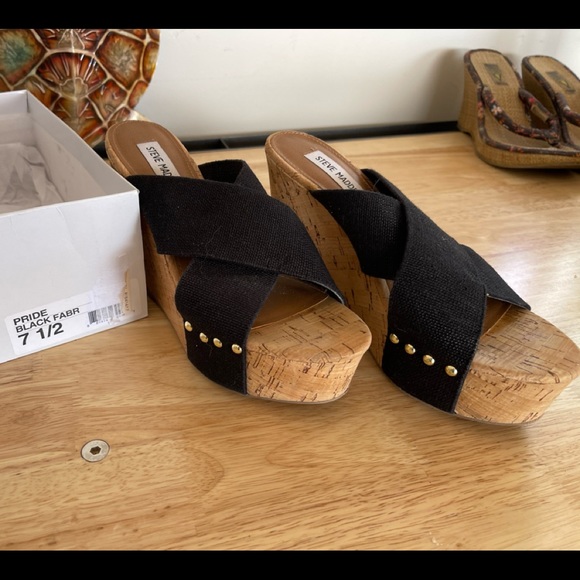 Steve Madden Black Wedges Size 7.5 - Picture 5 of 5